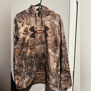 Men’s Camo Under Armor Sweatshit
